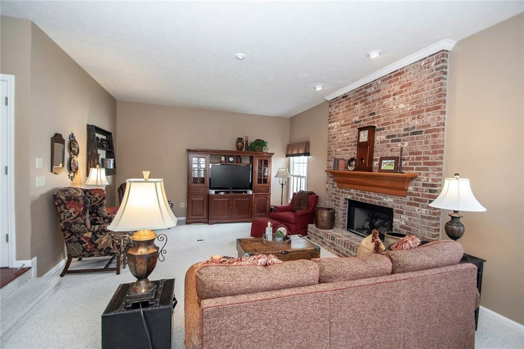 11217 Reflection Point Drive Fishers, IN 46037 - Photo 13 of 48 Gallery Image 13