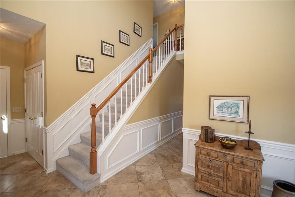 11217 Reflection Point Drive Fishers, IN 46037 - Photo 4 of 48 Gallery Image 4