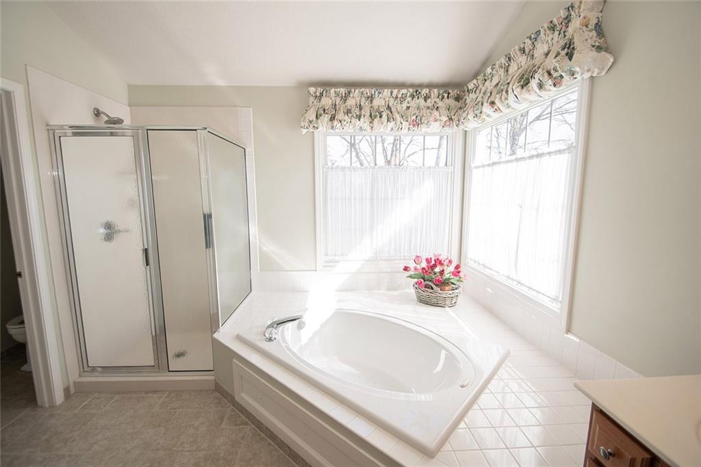 11217 Reflection Point Drive Fishers, IN 46037 - Photo 31 of 48 Gallery Image 31