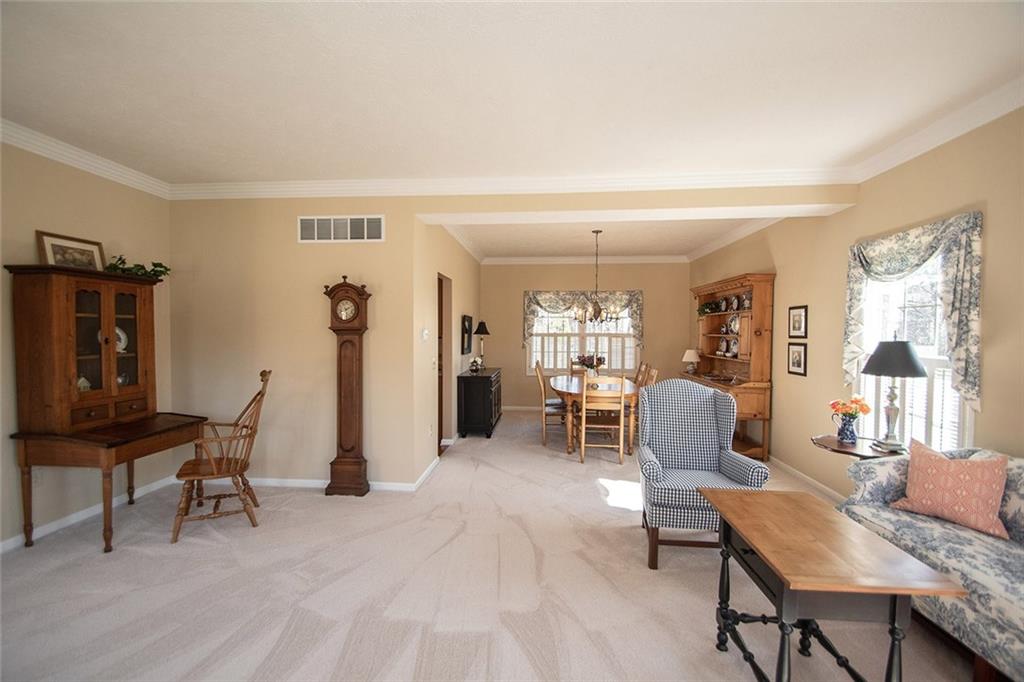 11217 Reflection Point Drive Fishers, IN 46037 - Photo 10 of 48 Gallery Image 10