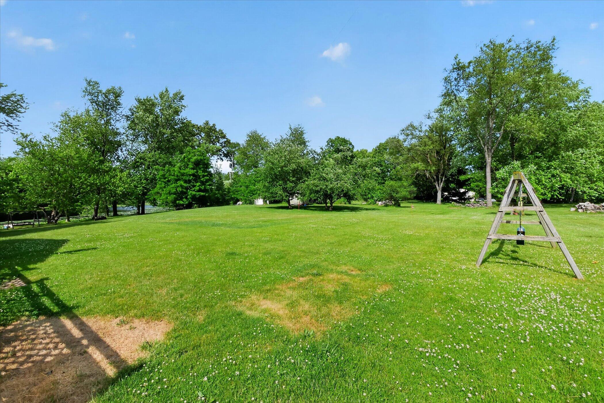 2717 Fishbeck Road Howell, MI 48843 - Photo 55 of 71 55-2717-Fishbeck-Rd-Howell-WindowStill