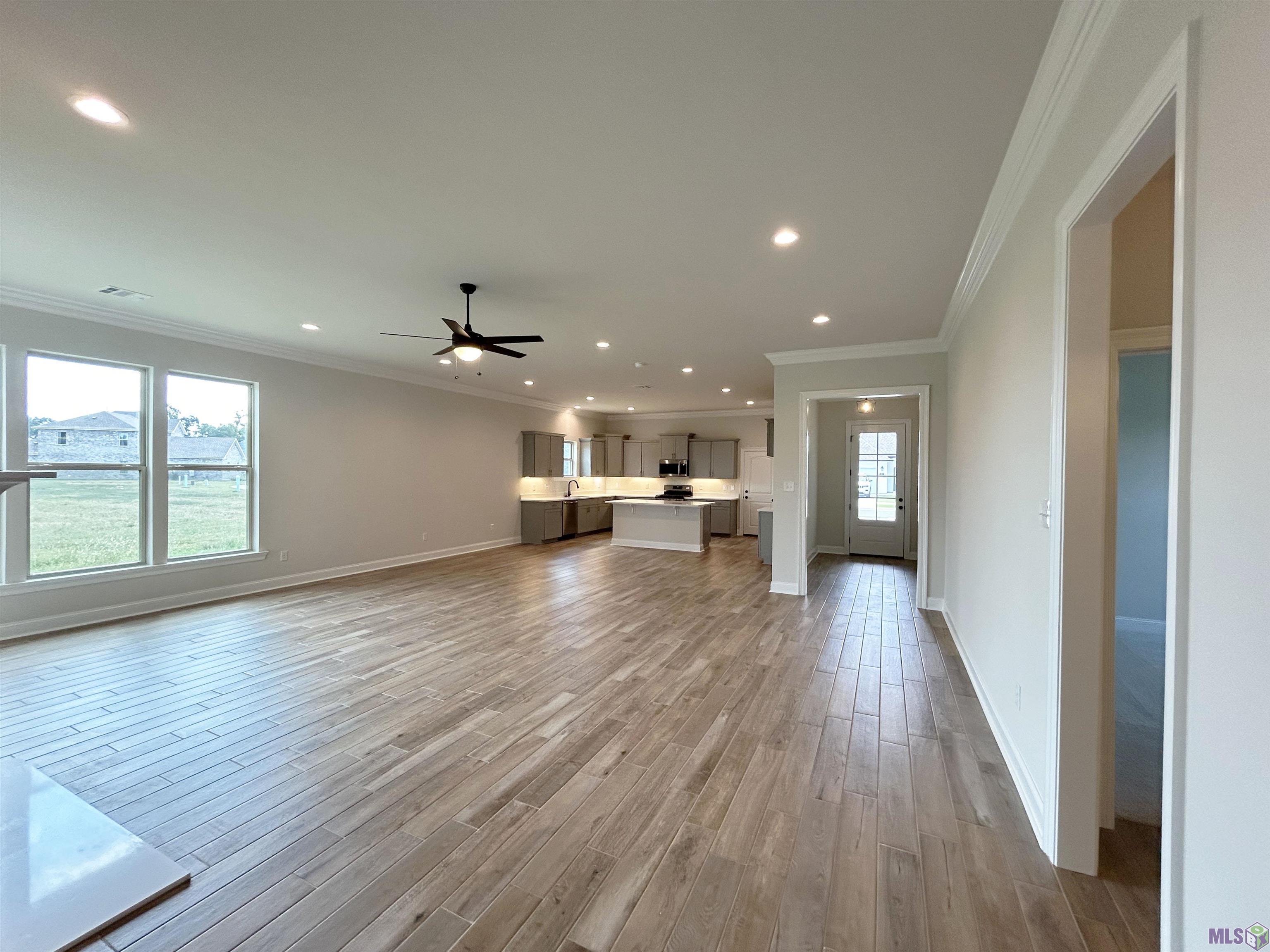 17471 Tidewater Lane Baton Rouge, LA 70810 - Photo 3 of 9