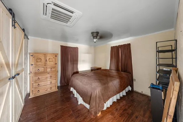 $189,500 | 208 Hillside Street, Junction, TX 76849