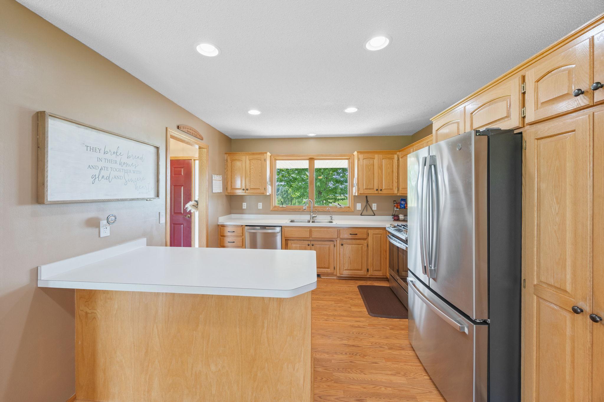 25250 Tucker Road Rogers, MN 55374 - Photo 10 of 54