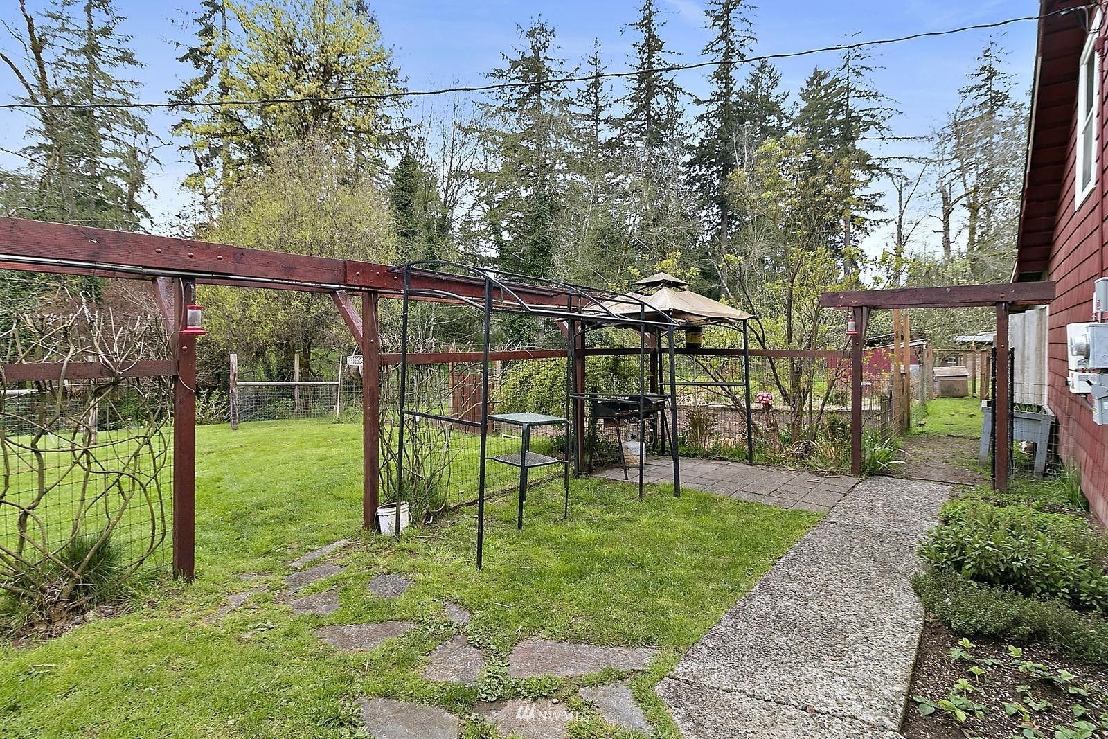 11041 Littlerock Road Southwest Olympia, WA 98512 - Photo 24 of 36 Gallery Image 24