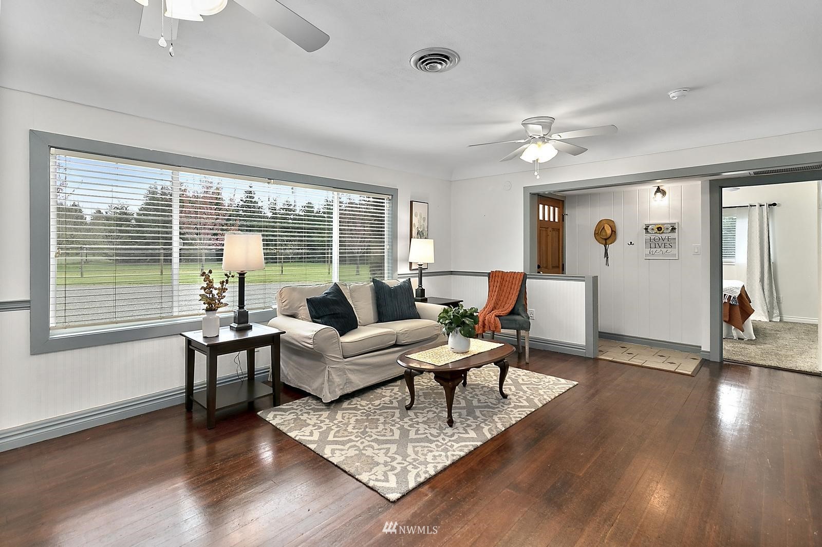11041 Littlerock Road Southwest Olympia, WA 98512 - Photo 4 of 36 Gallery Image 4