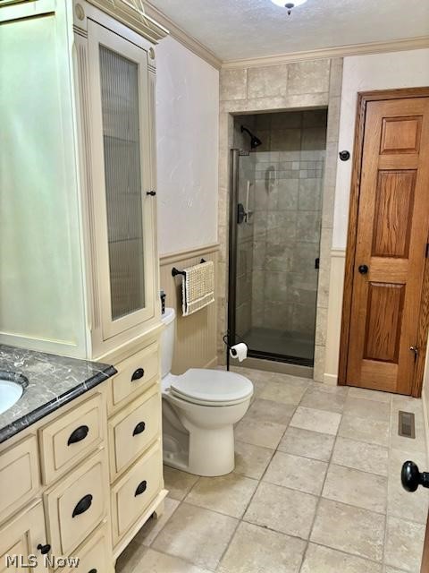104 Marshall Road Marietta, OH 45750 - Photo 29 of 37 First floor bathroom