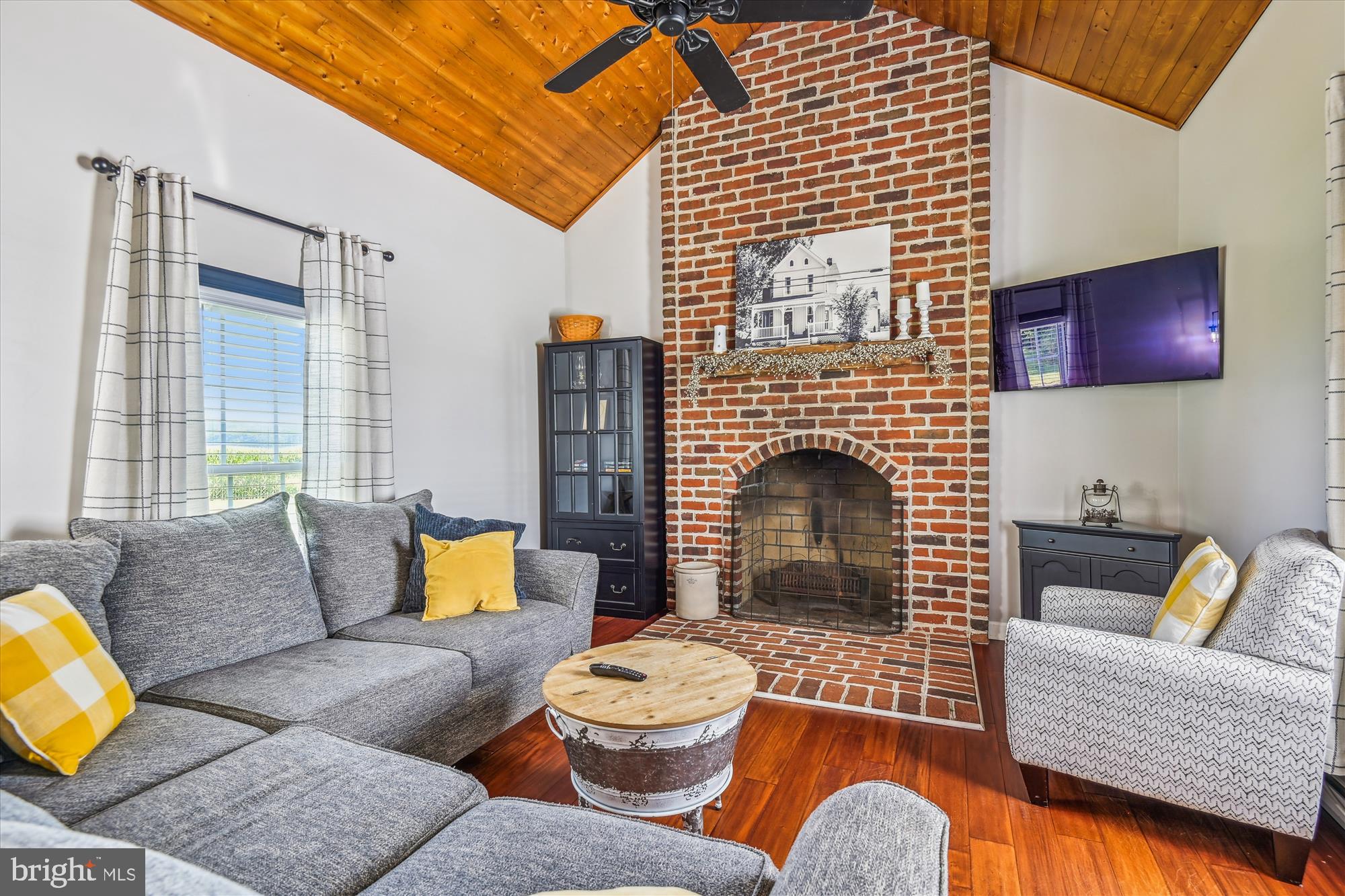 4311 Hanover Pike Manchester, MD 21102 - Photo 5 of 51