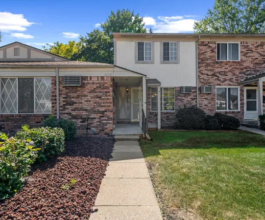 $115,000 | 61119 Heritage Boulevard, Unit 3, South Lyon, MI 48178