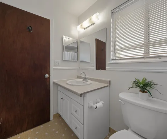 $115,000 | 61119 Heritage Boulevard, Unit 3, South Lyon, MI 48178