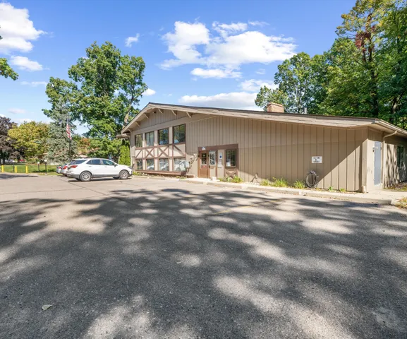 $115,000 | 61119 Heritage Boulevard, Unit 3, South Lyon, MI 48178