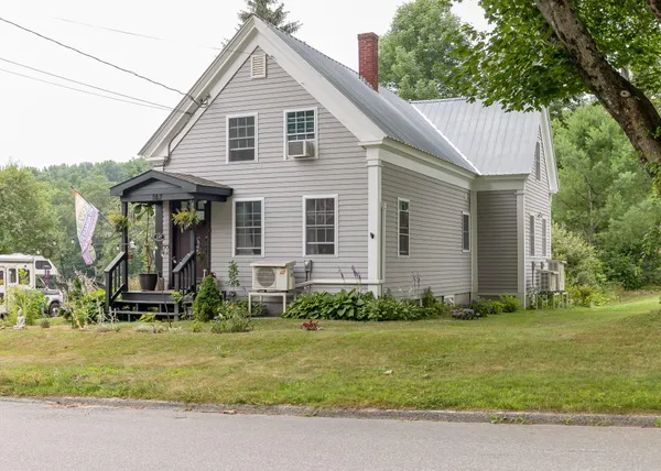 $385,000 | 147 North Main Street, Monmouth, ME 04265