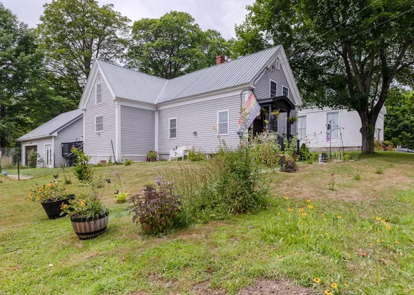 $385,000 | 147 North Main Street, Monmouth, ME 04265