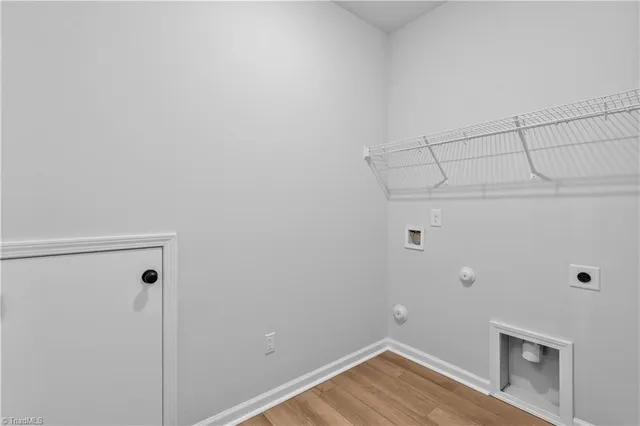 $570,000 | 5506 Penguin Drive, Summerfield, NC 27358