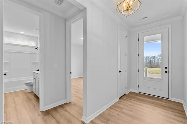 $570,000 | 5506 Penguin Drive, Summerfield, NC 27358