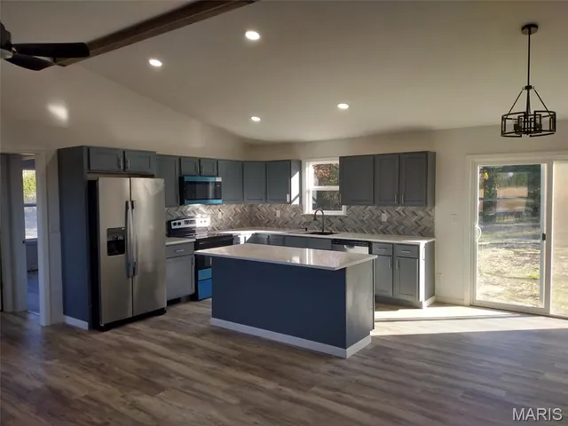 $262,500 | 3714 Indigo Bunting Lane, Bismarck, MO 63624