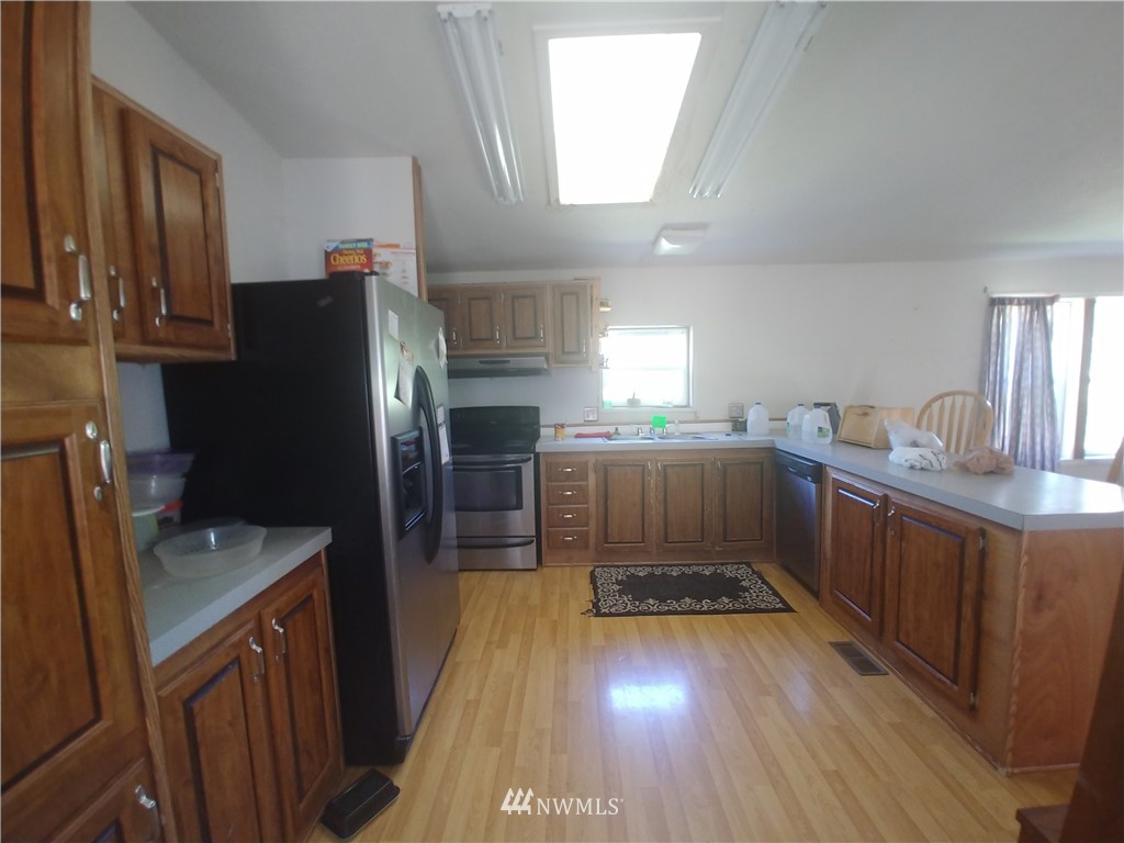 29316 Cedar Ponds Road Monroe, WA 98272 - Photo 2 of 10