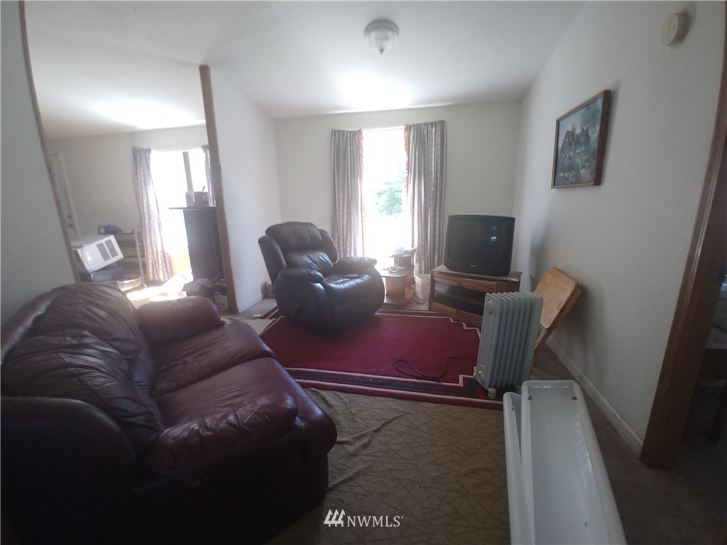 29316 Cedar Ponds Road Monroe, WA 98272 - Photo 4 of 10