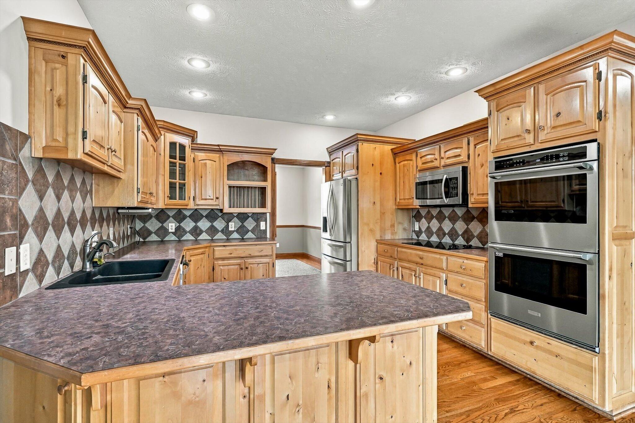1002 East Rachael Drive Republic, MO 65738 - Photo 12 of 36 17-Rachel_Dr_8901