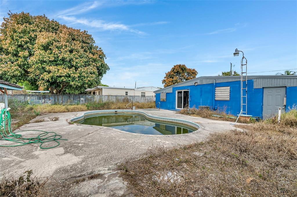 803 Palm Avenue Fort Pierce, FL 34982 - Photo 18 of 28