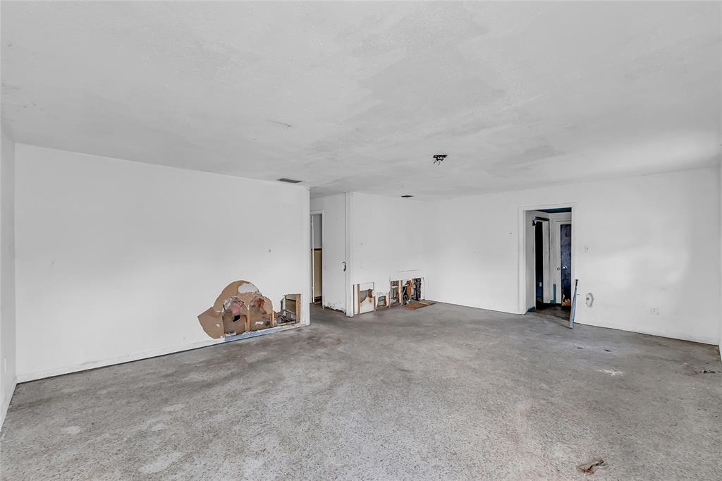 803 Palm Avenue Fort Pierce, FL 34982 - Photo 2 of 28