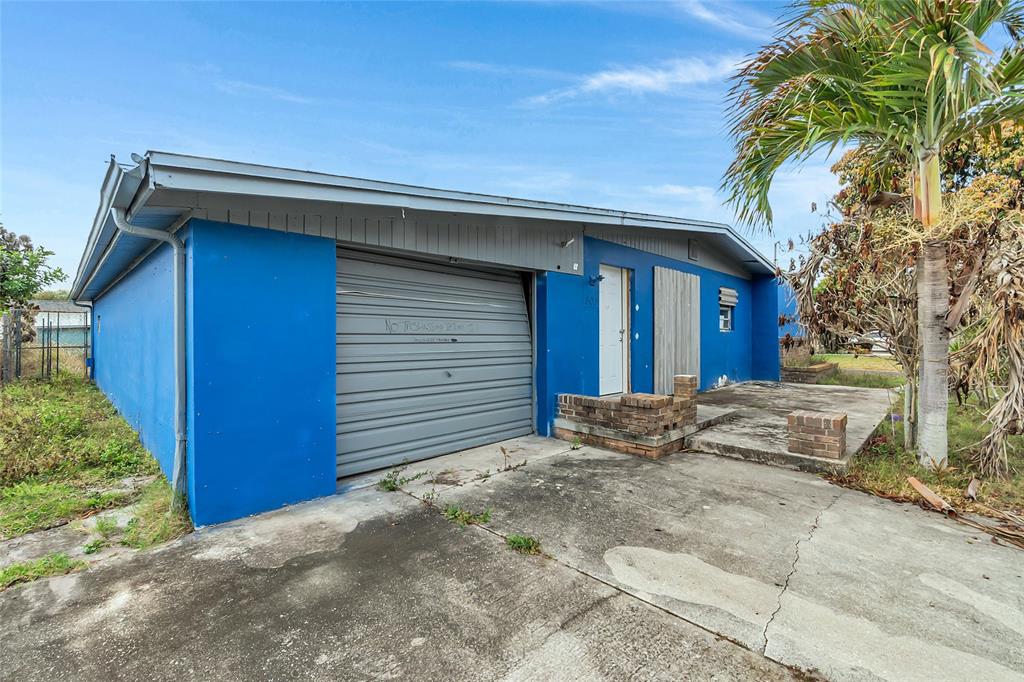 803 Palm Avenue Fort Pierce, FL 34982 - Photo 23 of 28