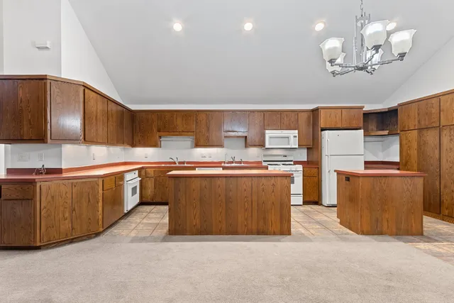 $1,385,000 | 3629 Creekview Road, De Pere, WI 54115