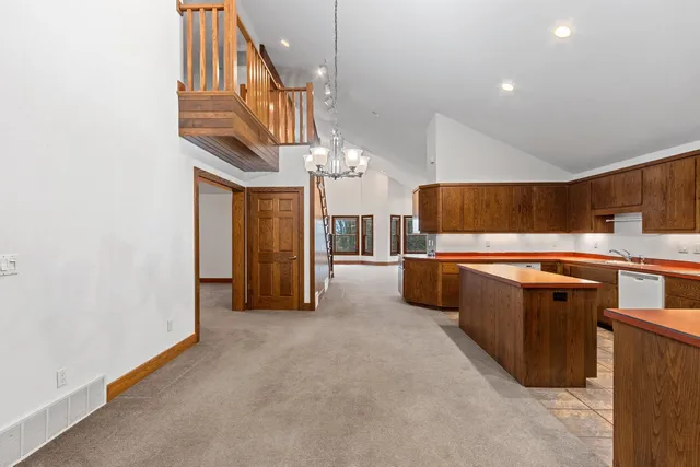 $1,385,000 | 3629 Creekview Road, De Pere, WI 54115