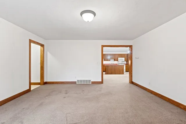 $1,385,000 | 3629 Creekview Road, De Pere, WI 54115