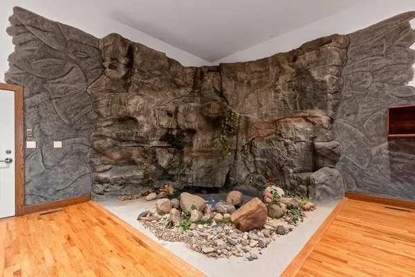 $1,299,000 | 3629 Creekview Road, De Pere, WI 54115