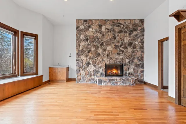 $1,385,000 | 3629 Creekview Road, De Pere, WI 54115