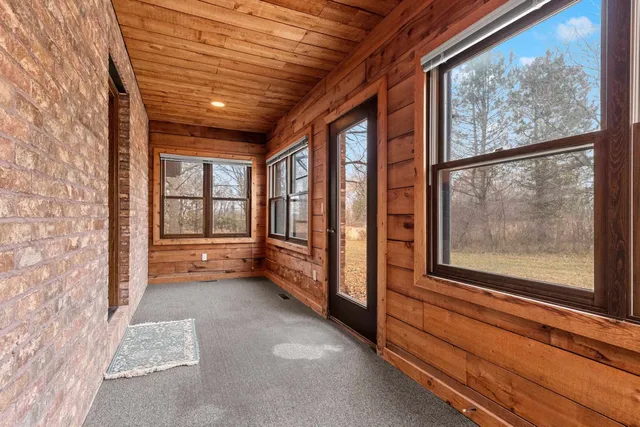 $1,385,000 | 3629 Creekview Road, De Pere, WI 54115