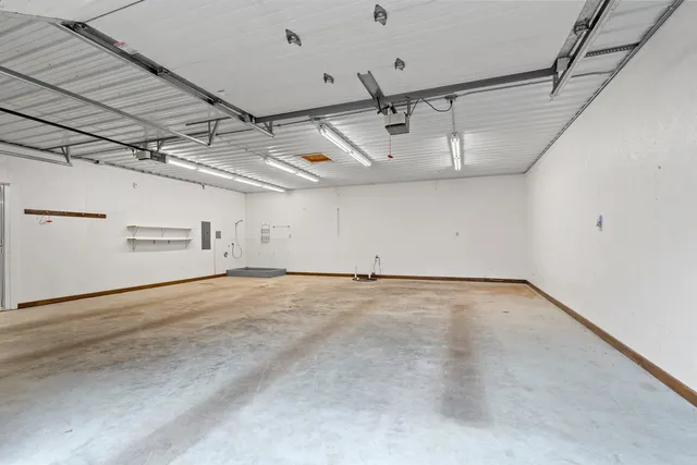 $1,385,000 | 3629 Creekview Road, De Pere, WI 54115