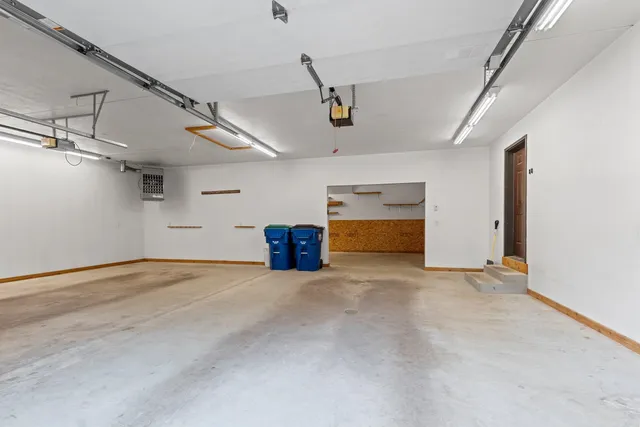 $1,385,000 | 3629 Creekview Road, De Pere, WI 54115