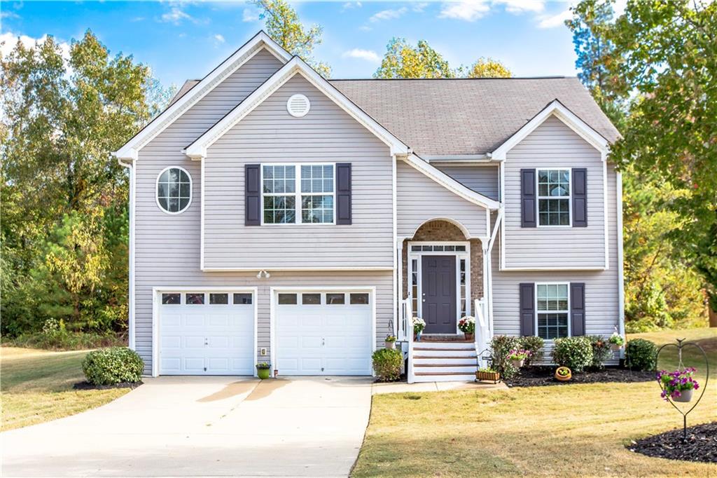 560 Brooks Road Dallas, GA 30132 - Photo 1 of 1 5BR/3BA split foyer with teen/inlaw suite