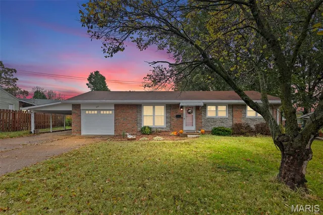 $271,500 | 911 North Briegel Street, Columbia, IL 62236