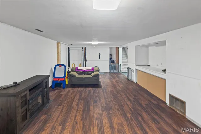 $271,500 | 911 North Briegel Street, Columbia, IL 62236