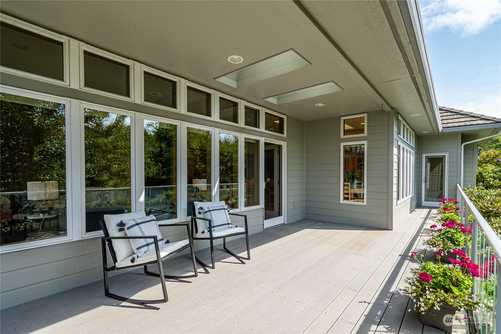 1619 Chilton Road Aberdeen, WA 98520 - Photo 8 of 34 Gallery Image 8