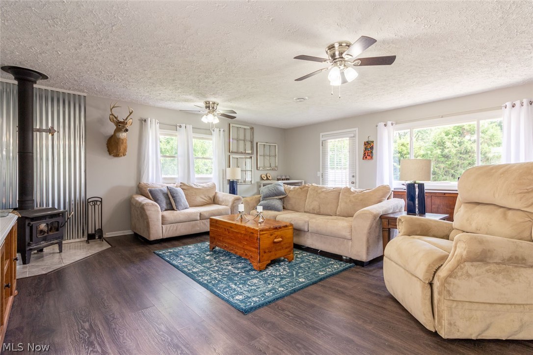 7641 Baumhart Road Amherst, OH 44001 - Photo 11 of 35 Gallery Image 11