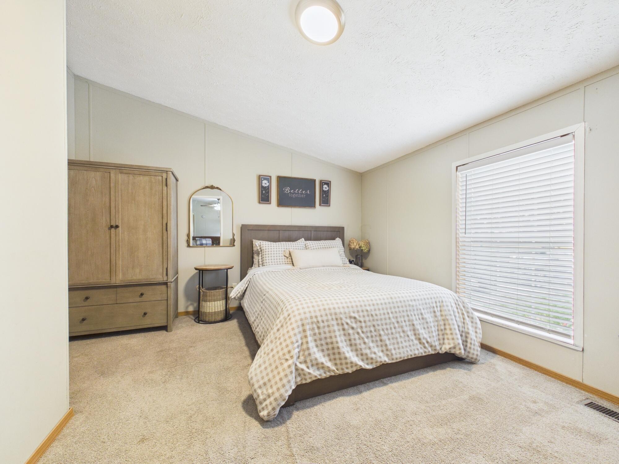 27680 Pickaway Saltcreek Road Circleville, OH 43113 - Photo 14 of 31 27680 Pickaway Saltcreek Road