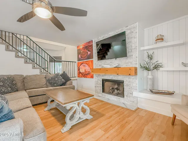 $2,895 | 9244 West Vogel Avenue, Peoria, AZ 85345