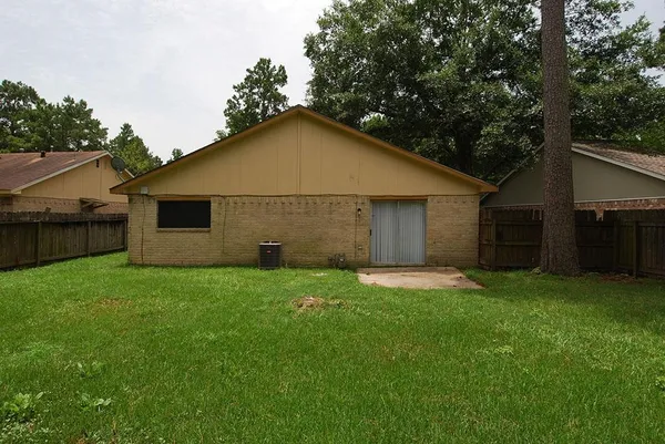 $1,550 | 28302 Doverbrook Drive, Huffman, TX 77336