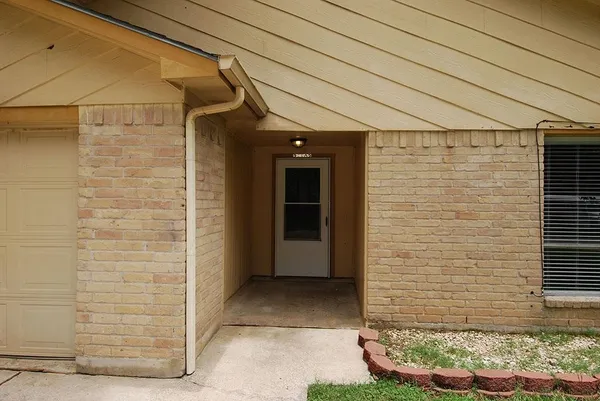 $1,550 | 28302 Doverbrook Drive, Huffman, TX 77336