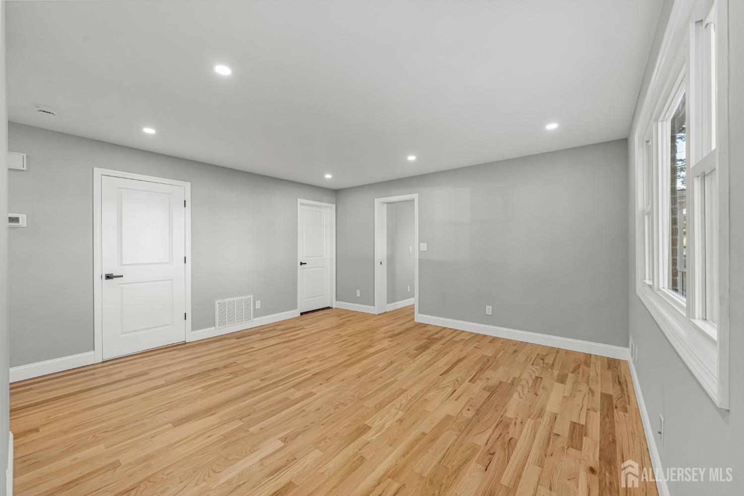 614 Remsen Avenue, Unit 1 North Brunswick, NJ 08902 - Photo 7 of 22