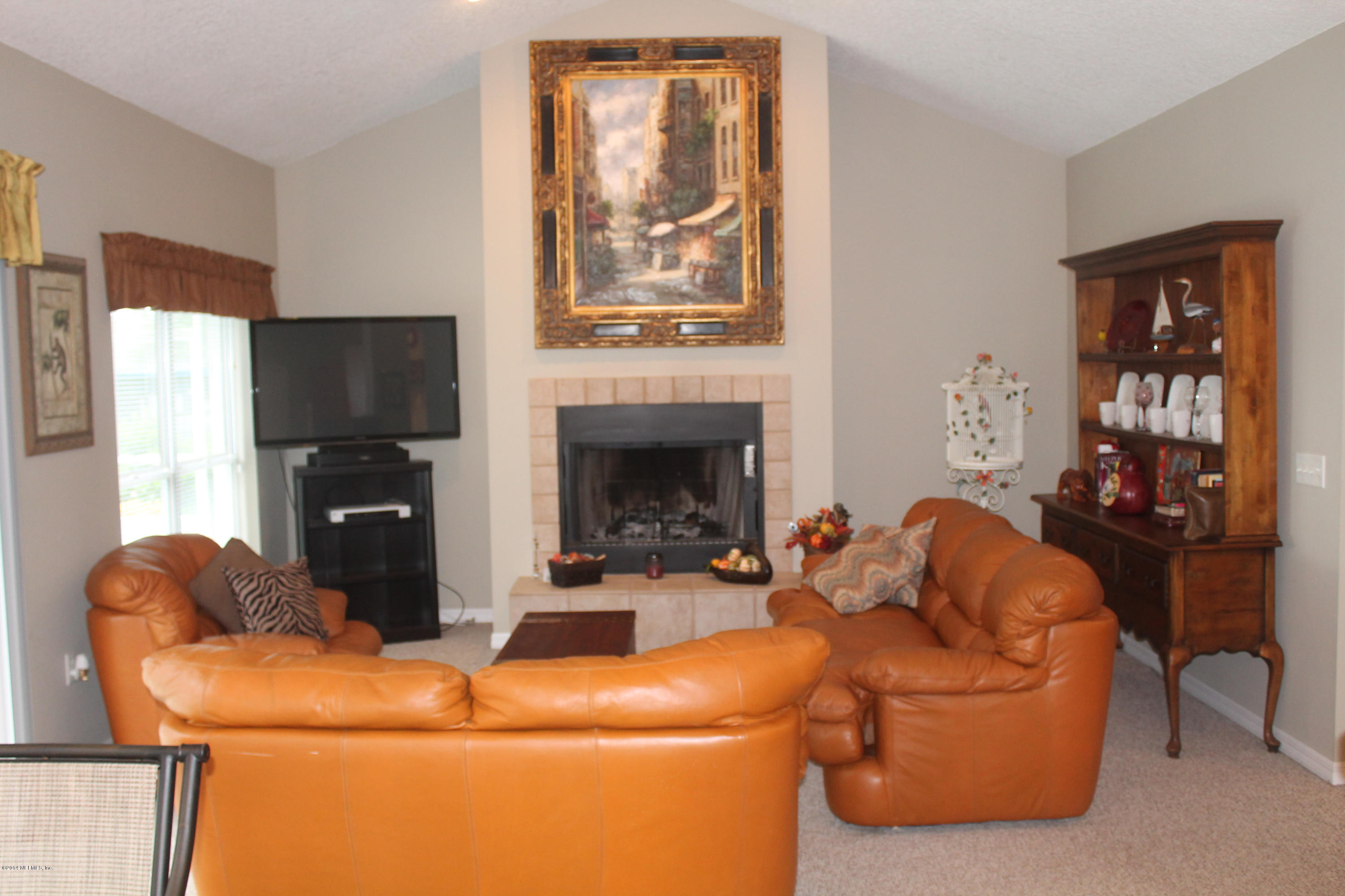 119 River Road Satsuma, FL 32189 - Photo 29 of 30 Living room