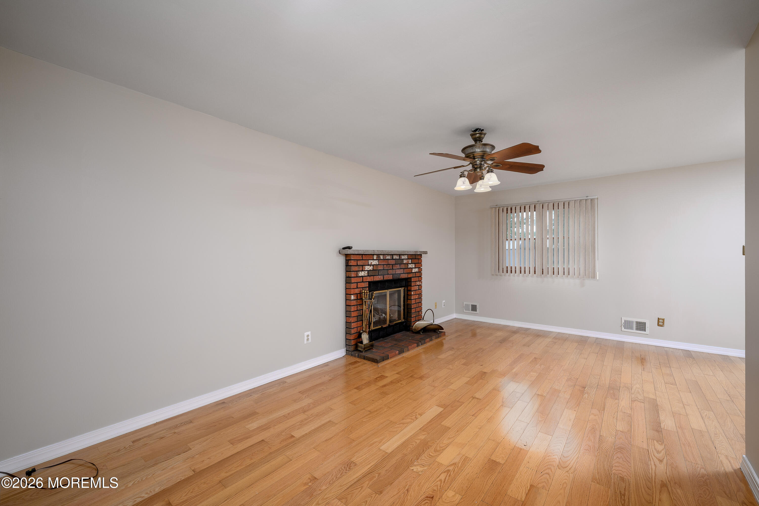 48 Starlight Road Howell, NJ 07731 - Photo 17 of 35 48_Starlight_Rd-17