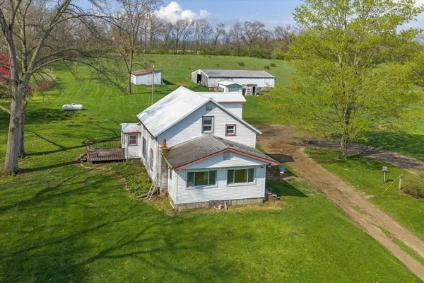 $399,900 | 23476 Jefferson Center Street, Cassopolis, MI 49031