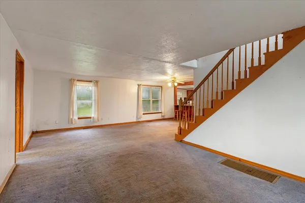 $399,900 | 23476 Jefferson Center Street, Cassopolis, MI 49031