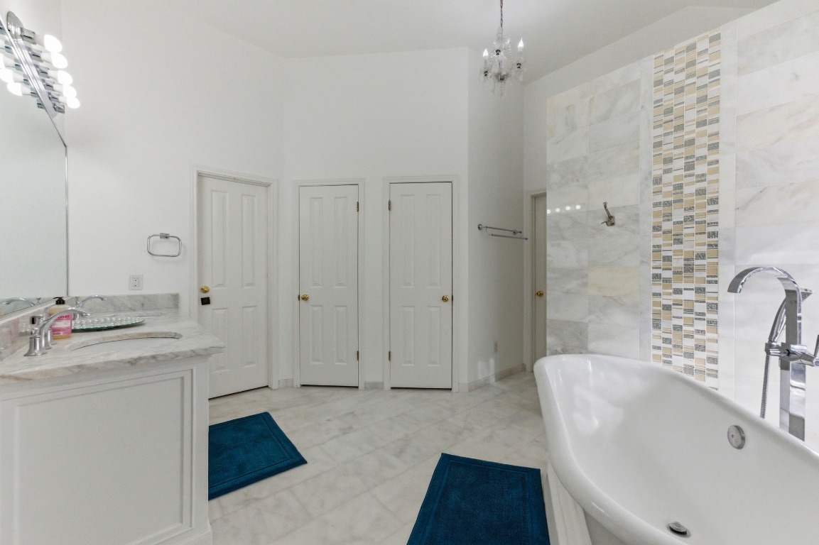 6405 Aden Lane Austin, TX 78739 - Photo 20 of 38