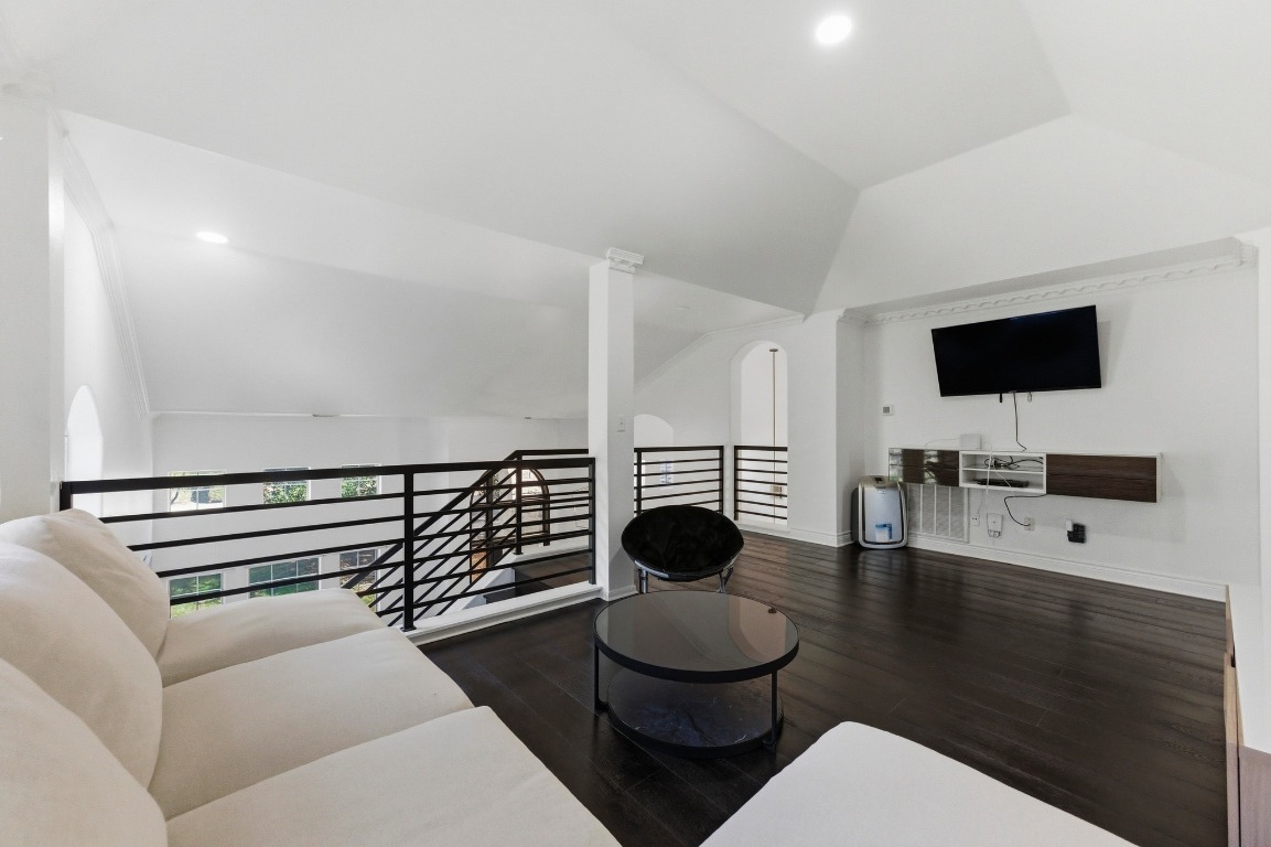 6405 Aden Lane Austin, TX 78739 - Photo 26 of 38